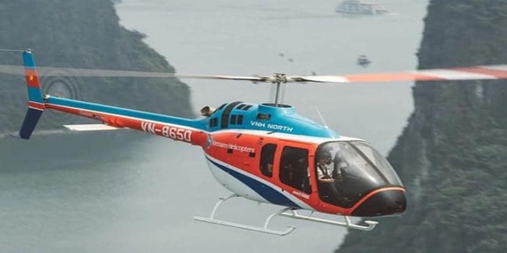 Máy bay trực thăng 505 bất ngờ rơi trên Vịnh Hạ Long
