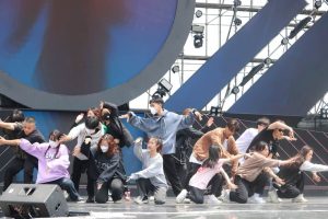 Sân khấu Dalat Best Dance Crew 2023 – Hoa Sen Home International Cup nóng dần tại quảng trường Lâm Viên