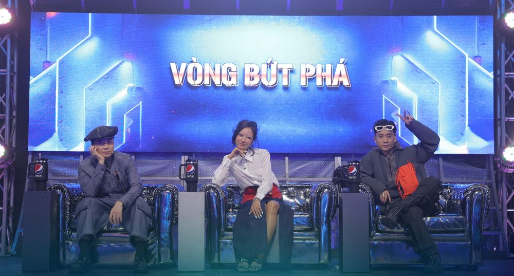 Rap Việt Mùa 3: Double2T bứt phá ngoạn mục, khiến B Ray ngậm ngùi nuốt trọn đắng cay vì vụt mất thí sinh cũ