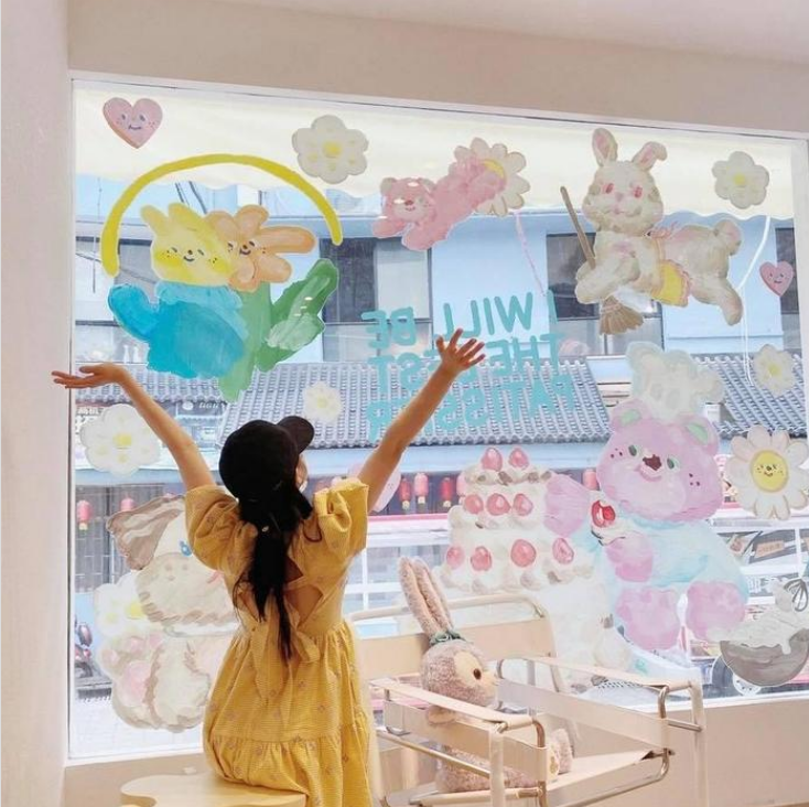 Triệu Lộ Tư được biết đến là nữ diễn viên nổi tiếng với loạt dự án đình đám. Ngoài ra, nữ diễn viên còn có niềm đam mê
