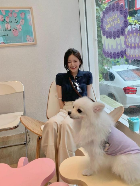 Triệu Lộ Tư được biết đến là nữ diễn viên nổi tiếng với loạt dự án đình đám. Ngoài ra, nữ diễn viên còn có niềm đam mê