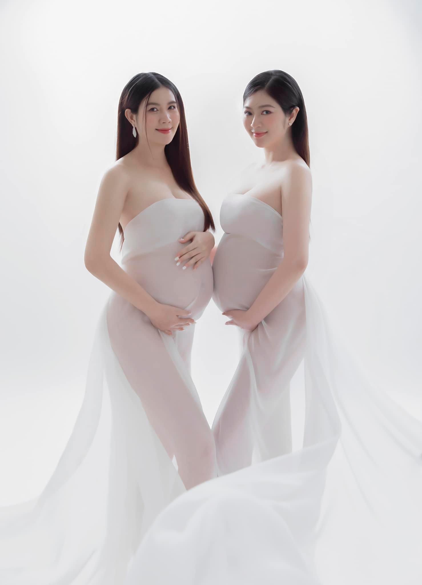 Kha Ly và Thanh Trúc đọ sắc trong bộ ảnh “Chúng mình có bầu”, tiết lộ luôn giới tính và thời điểm dự sinh hai em bé