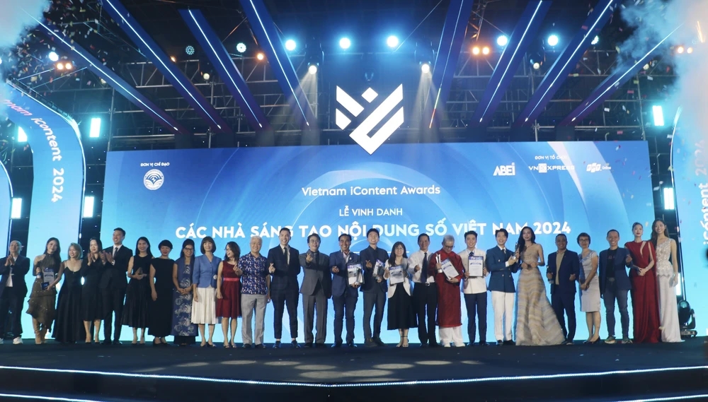 Tập đoàn Hoa Sen thắng giải “Tổ chức Vì cộng đồng” tại Vietnam iContent Awards 2024