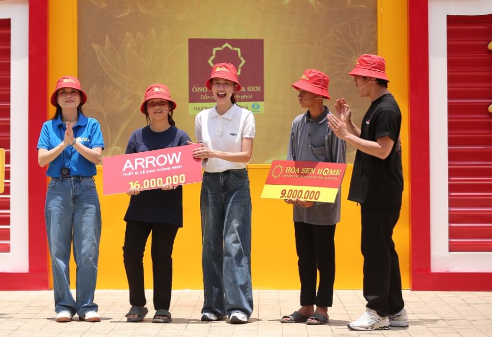 Lâm Vỹ Dạ khóc nức nở: Con tôi 14 tuổi nhưng chưa bao giờ tôi dám để con ở một mình trong nhà