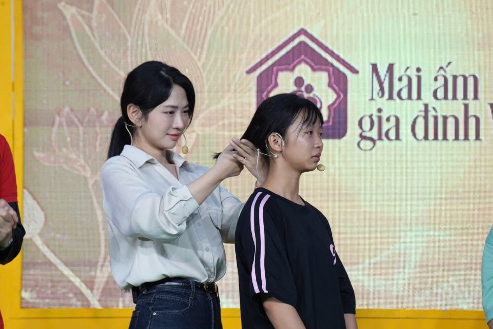 Mái ấm gia đình Việt trao hơn 600 triệu đồng trong ngày ghi hình đầu tiên tại Bắc Giang