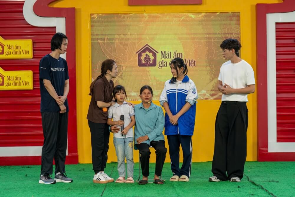 Mái ấm gia đình Việt trao gần 2.3 tỷ đồng khi ghi hình tại Bắc Giang