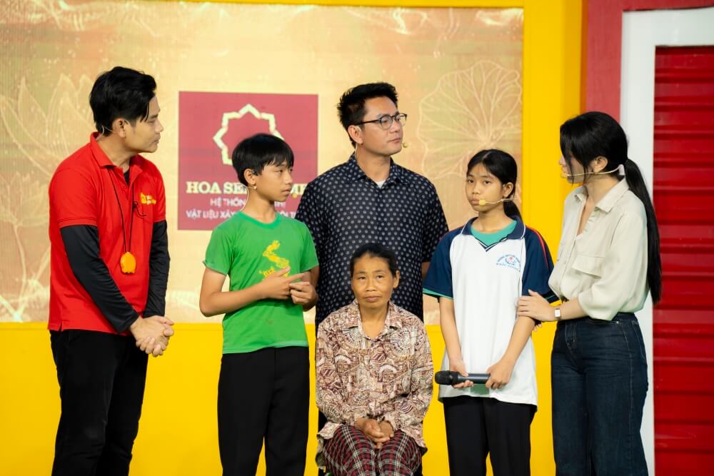 Diễn viên Trương Minh Cường tiết lộ tuổi thơ mồ côi, cùng mẹ gồng gánh gia đình từ sớm