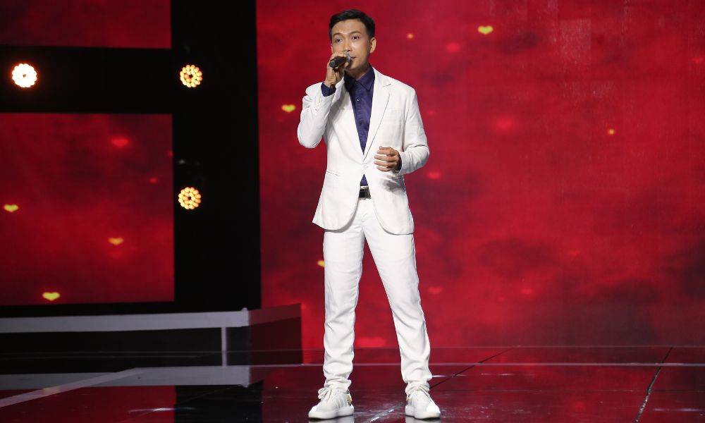 Người đàn ông làm bảo vệ lên nốt cao đầy nội lực khiến Kim Tử Long chắc nịch “lọt Top” 