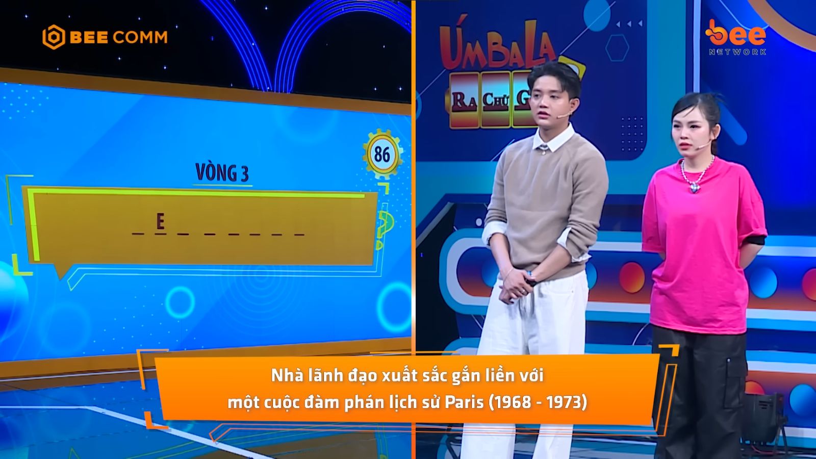 Úm Ba La Ra Chữ Gì?: MC Đại Nghĩa há hốc trước màn chơi đúng chuẩn “vui là chính” của hai giọng ca