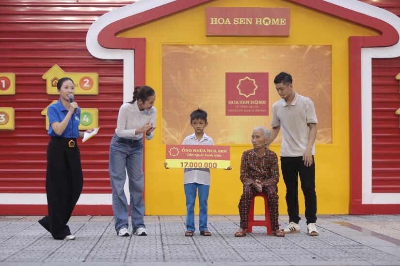 Cậu bé mồ côi ước mơ làm đầu bếp, nấu một bữa ngon cho bà cố 83 tuổi khiến Ngọc Châu nghẹn lòng
