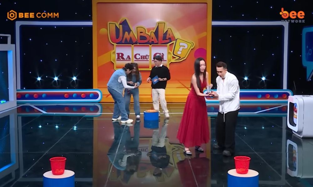 Á khôi Đại học Sân khấu điện ảnh “lội ngược dòng”, đánh bại đối thủ đầy thuyết phục tại “Úm Ba La Ra Chữ Gì?”