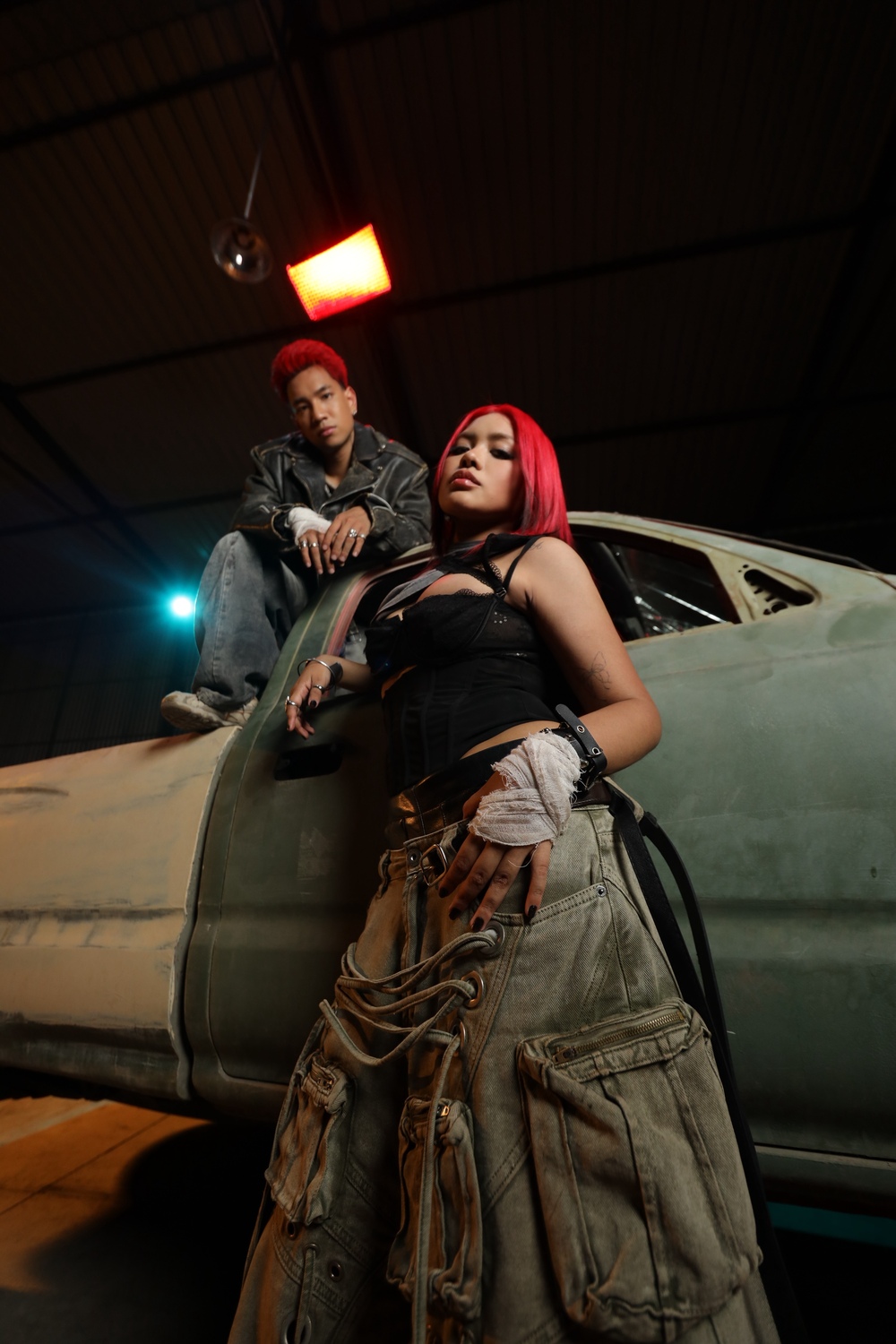 Tân binh V-pop CHLOÉ kết hợp với nhà sản xuất “ruột” của Suboi, Hoàng Dũng, Thể Thiên