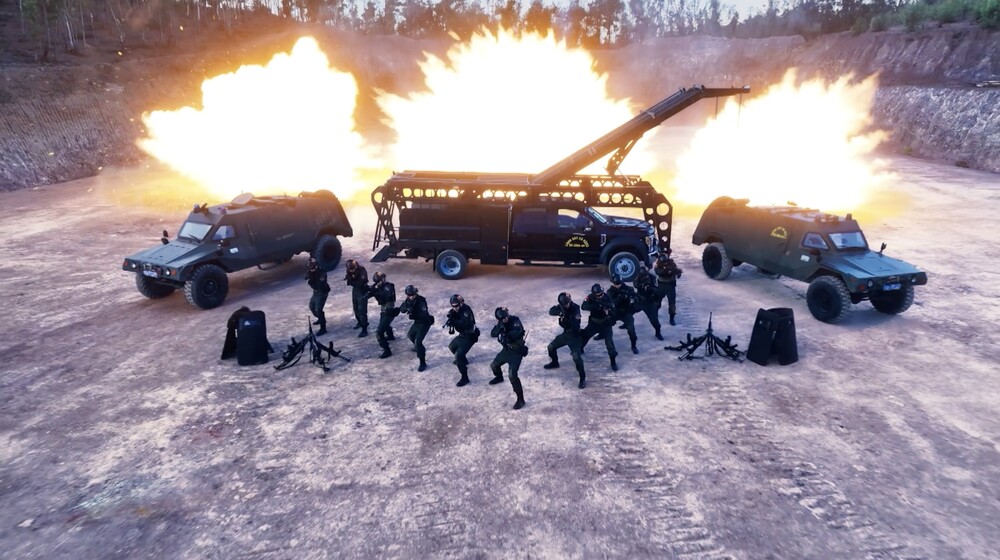 Tiến Luật xúc động khi nghe Phan Mạnh Quỳnh hát bài hát chủ đề của "Chiến sĩ quả cảm"