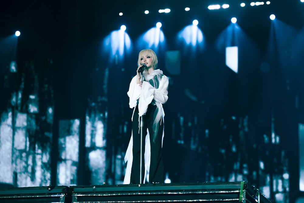 Châu Bùi kể câu chuyện của chính mình qua âm nhạc và thời trang tại “Em Xinh Say Hi Concert”