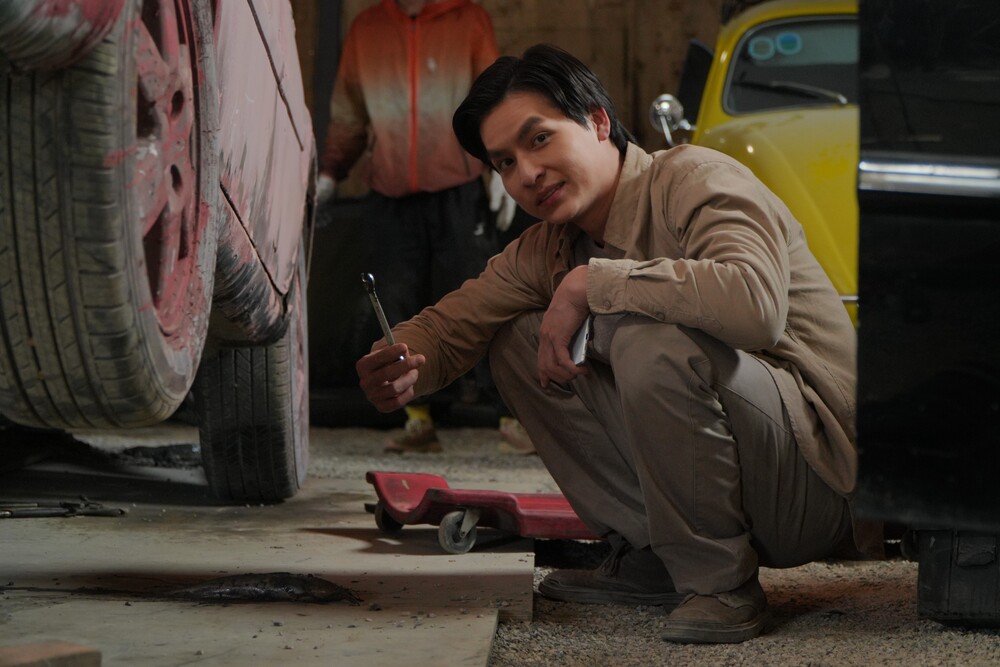 Đạo diễn Lương Đình Dũng suýt chết khi quay phim kinh dị ‘Đồi hành xác: Tà thuyết đen trở lại’ 