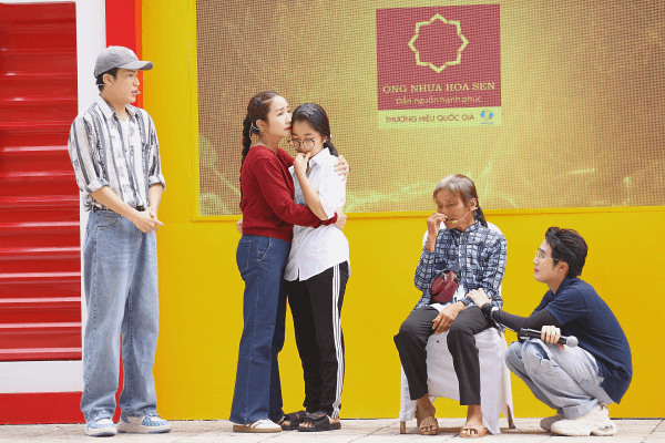 Thành Trung, Huỳnh Lập, Diệu Nhi và nhiều nghệ sĩ tham gia ghi hình Mái ấm gia đình Việt tại Thủ đô Hà Nội