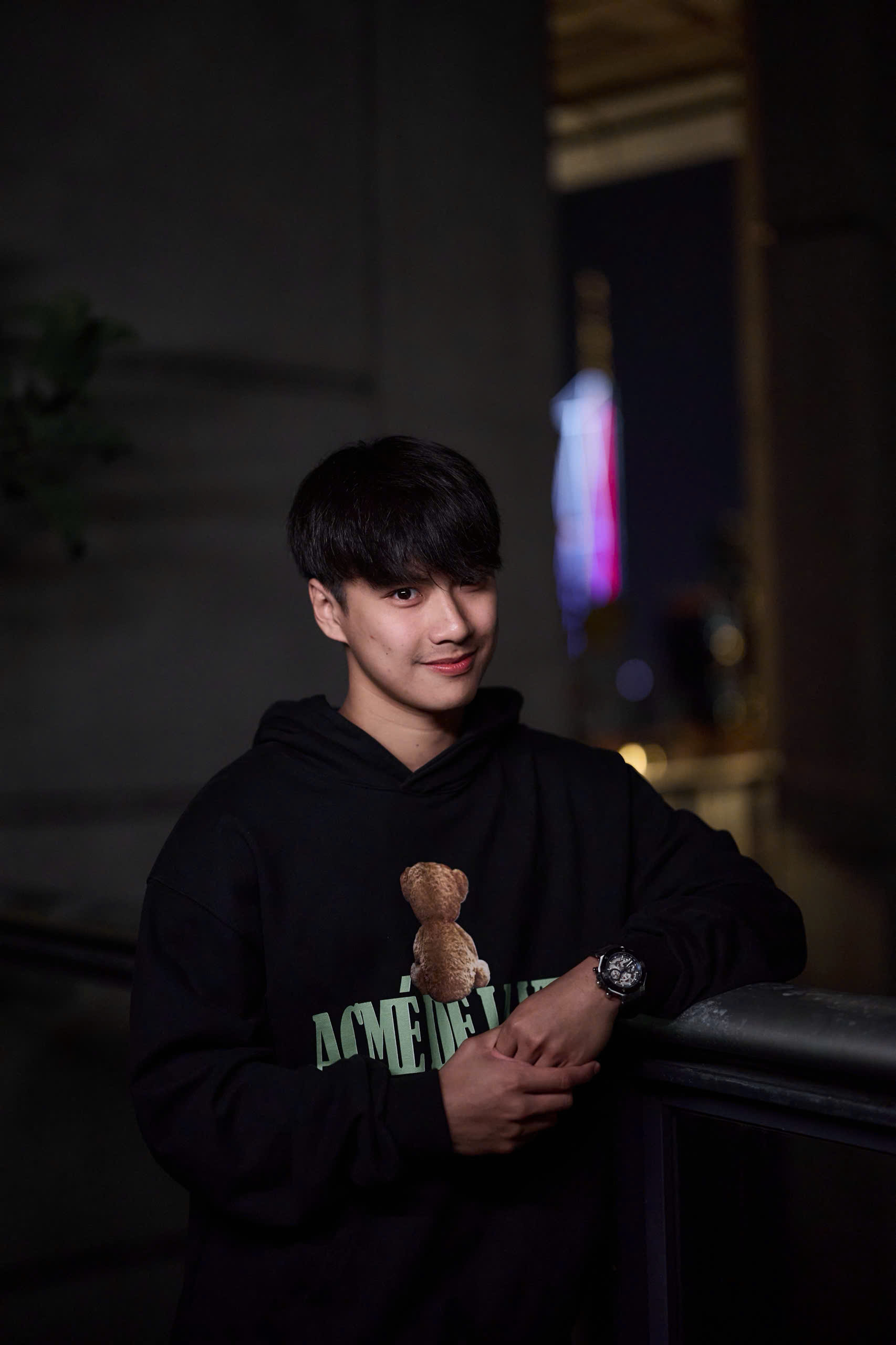 Trương Quỳnh Anh dự tiệc tối cùng sao Thái – Ohm Pawat