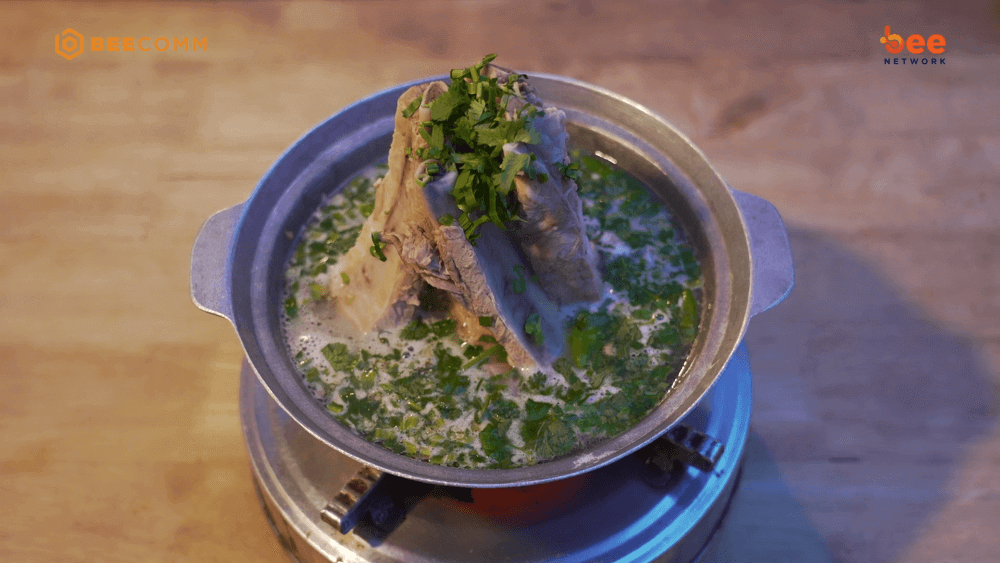 Quán ăn hạnh phúc: Năm Chà và Hỷ Khí Dương Dương thích thú với ẩm thực Thái Lan tại TP.HCM