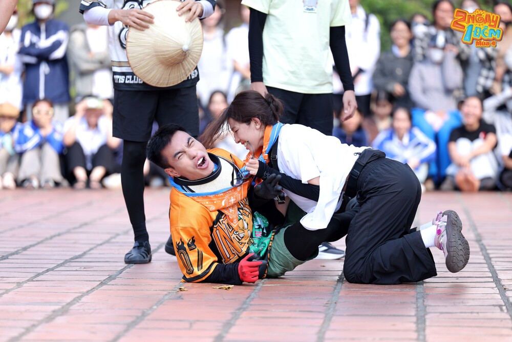 MUỘII và LAMOON gây bão với màn phản đòn Dương Lâm khiến trường quay “cười nghiêng ngả”