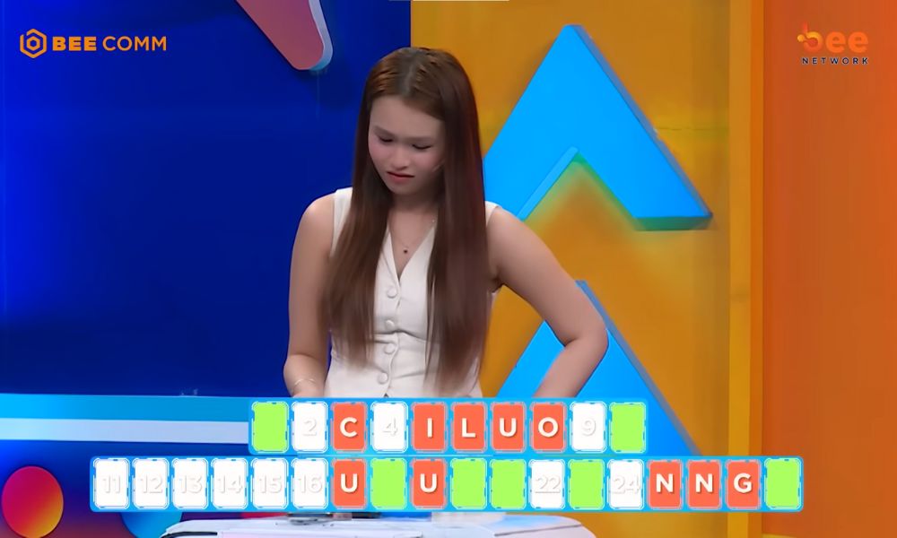 Con gái Hoàng Mập ghi điểm với ngoại hình xinh đẹp cùng màn đối đáp thơ duyên dáng