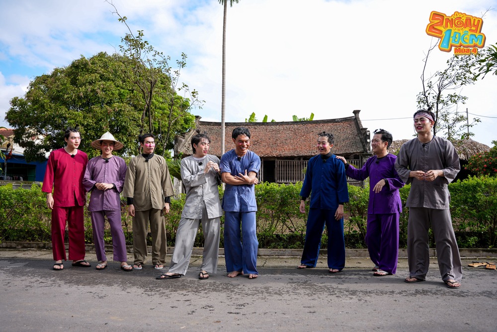 HIEUTHUHAI “chơi khăm” bạn thân HURRYKNG