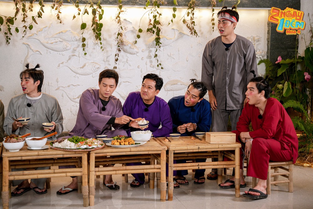 HIEUTHUHAI “chơi khăm” bạn thân HURRYKNG