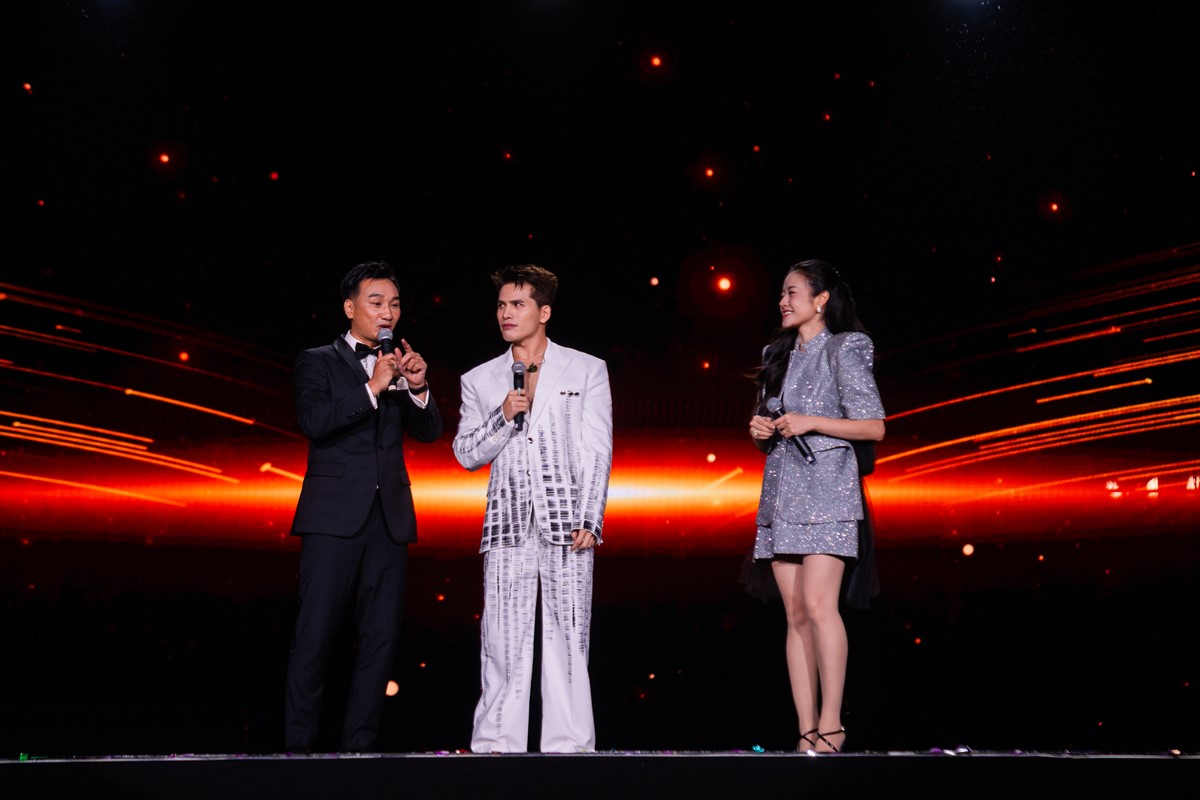 Hòa Minzy, Quốc Thiên, Đen, Rhyder xúc động tiết lộ Đan Trường là thần tượng từ bé