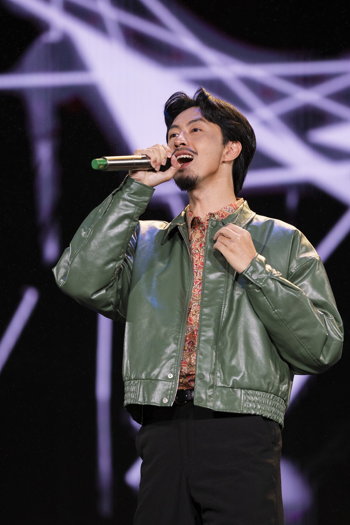 Hòa Minzy, Quốc Thiên, Đen, Rhyder xúc động tiết lộ Đan Trường là thần tượng từ bé