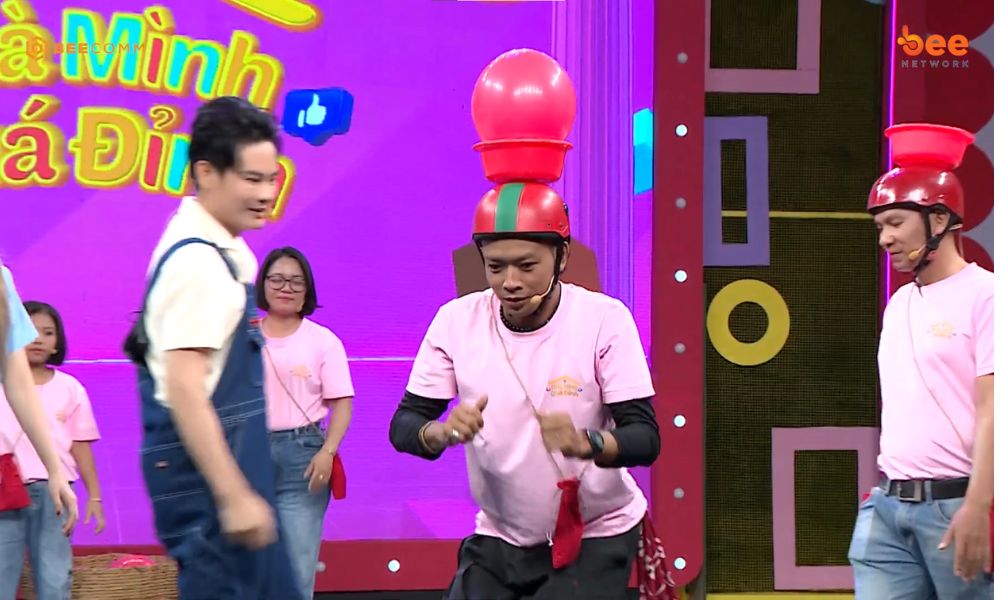 Cậu bé có giao diện “tí hon” gây ấn tượng vì chơi game siêu khéo tại “Nhà mình quá đỉnh”