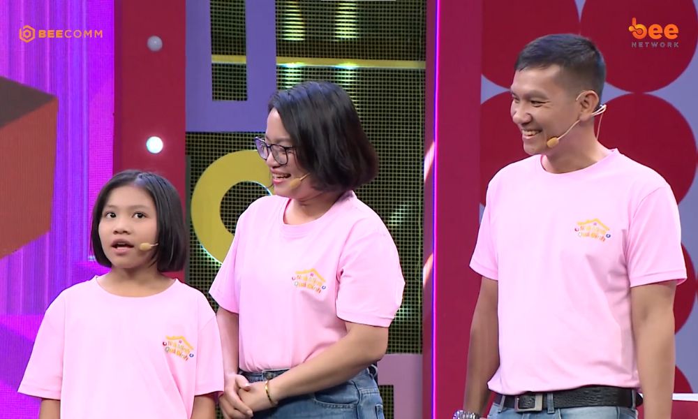 Cậu bé có giao diện “tí hon” gây ấn tượng vì chơi game siêu khéo tại “Nhà mình quá đỉnh”