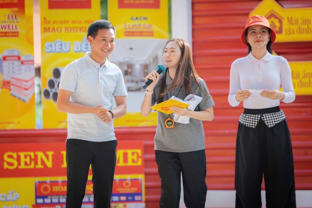 Công ty TNHH Tân Nhiên ủng hộ hơn 200 triệu đồng cho các hoàn cảnh tham gia Mái ấm gia đình Việt