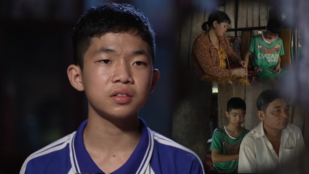 Á hậu Phương Anh rơi nước mắt, MC Vũ Mạnh Cường và diễn viên Bạch Công Khanh nghẹn lòng trước hoàn cảnh em nhỏ khó khăn