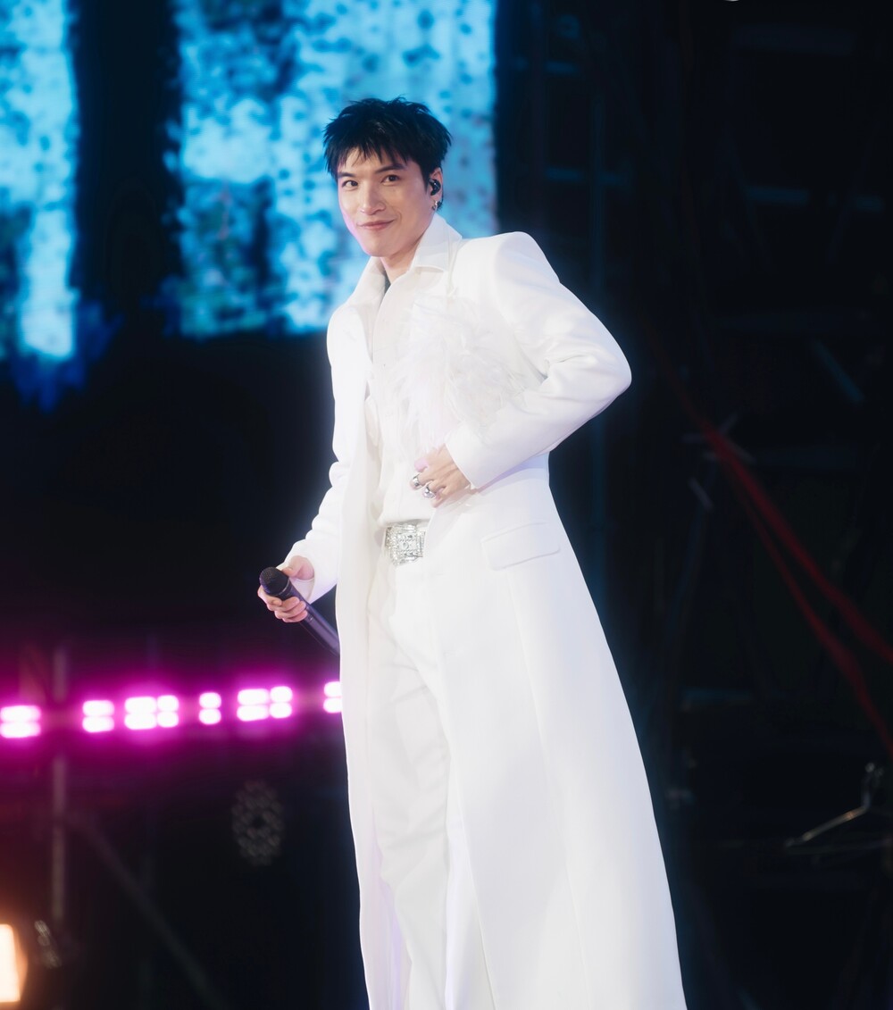 HIEUTHUHAI báo tin album mới, Phùng Khánh Linh – JSOL – Low G – RHYDER – Quang Hùng MasterD bùng nổ tại GENfest Hà Nội