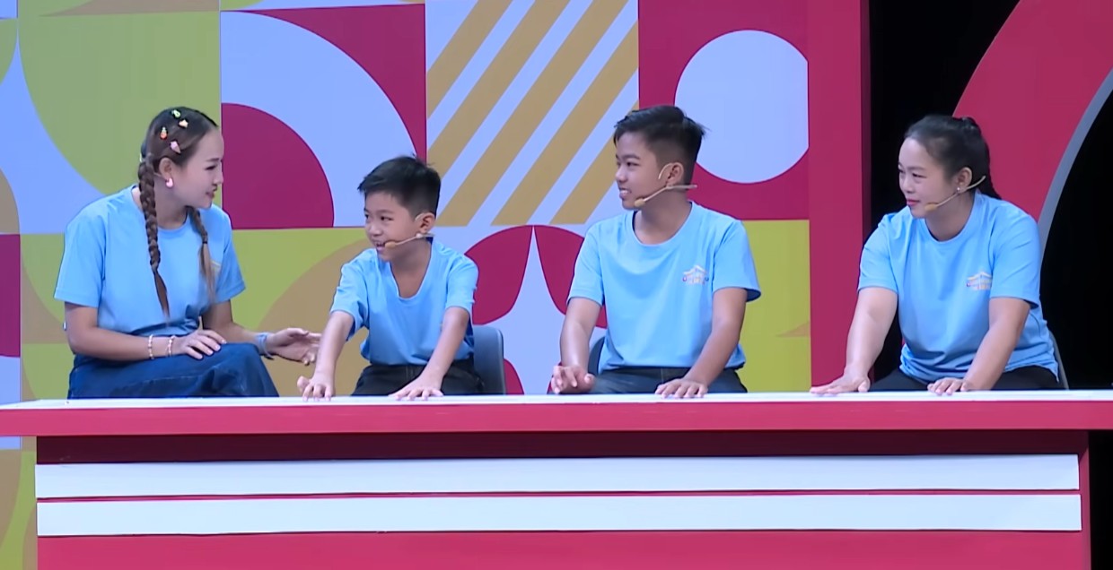 MC Dương Hồng Phúc “tạt gáo nước lạnh” vào đội trưởng Diễm Phương, đòi loại ngay lập tức