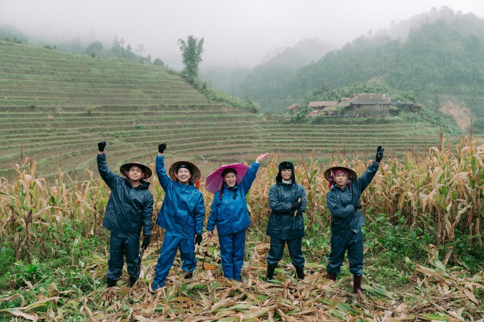 Gia Đình Haha: Hai tiếng “người nhà” sưởi ấm mùa đông Bản Liền