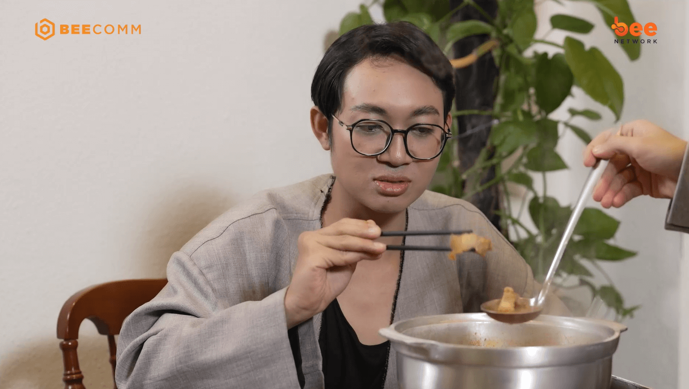 Quán ăn hạnh phúc tập 42 Năm Chà cùng Kan Hy thưởng thức hương vị Tết miền Tây giữa Sài Gòn