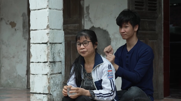 Ốc Thanh Vân, Hậu Hoàng bật khóc, Cường Seven lặng người trước những phận đời kém may mắn