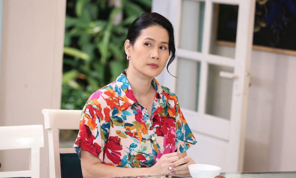 Quan hệ cấm kỵ của bà Kim và con riêng của chồng trong “Người thừa kế không danh phận” gây tranh cãi dữ dội