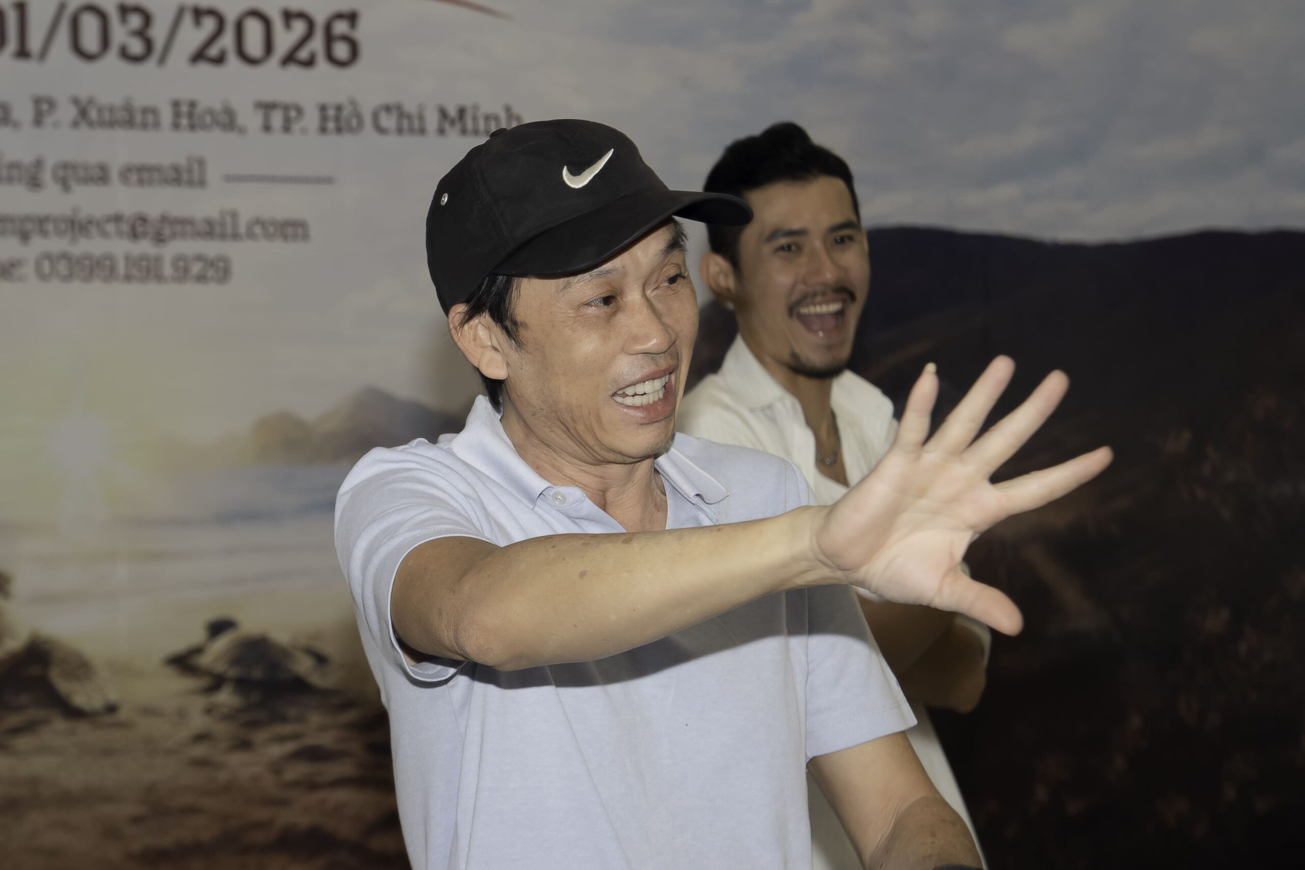 Hoài Linh ngồi ghế giám khảo, Nam Em khóc sướt mướt tại buổi casting phim điện ảnh "Đường về"