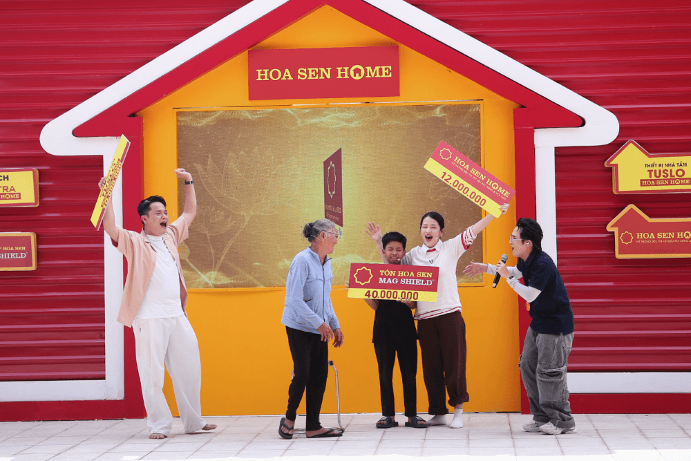 NSƯT Đại Nghĩa, Ốc Thanh Vân cùng dàn nghệ sĩ về Đắk Lắk hỗ trợ 18 em nhỏ khó khăn