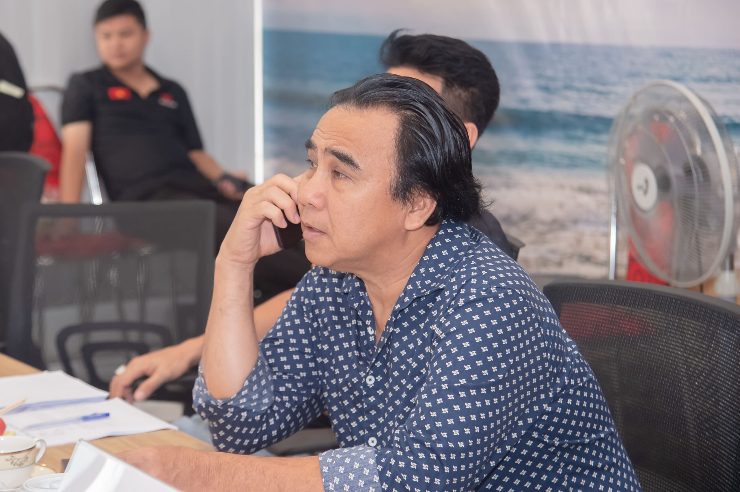 Hoài Linh ngồi ghế giám khảo, Nam Em khóc sướt mướt tại buổi casting phim điện ảnh "Đường về"