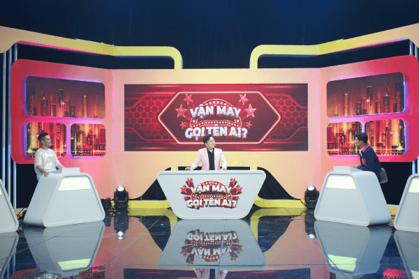 MC Đại Nghĩa bất ngờ với khả năng “chơi trò tâm lý” của đồng nghiệp trong chương trình “Vận May Gọi Tên Ai”