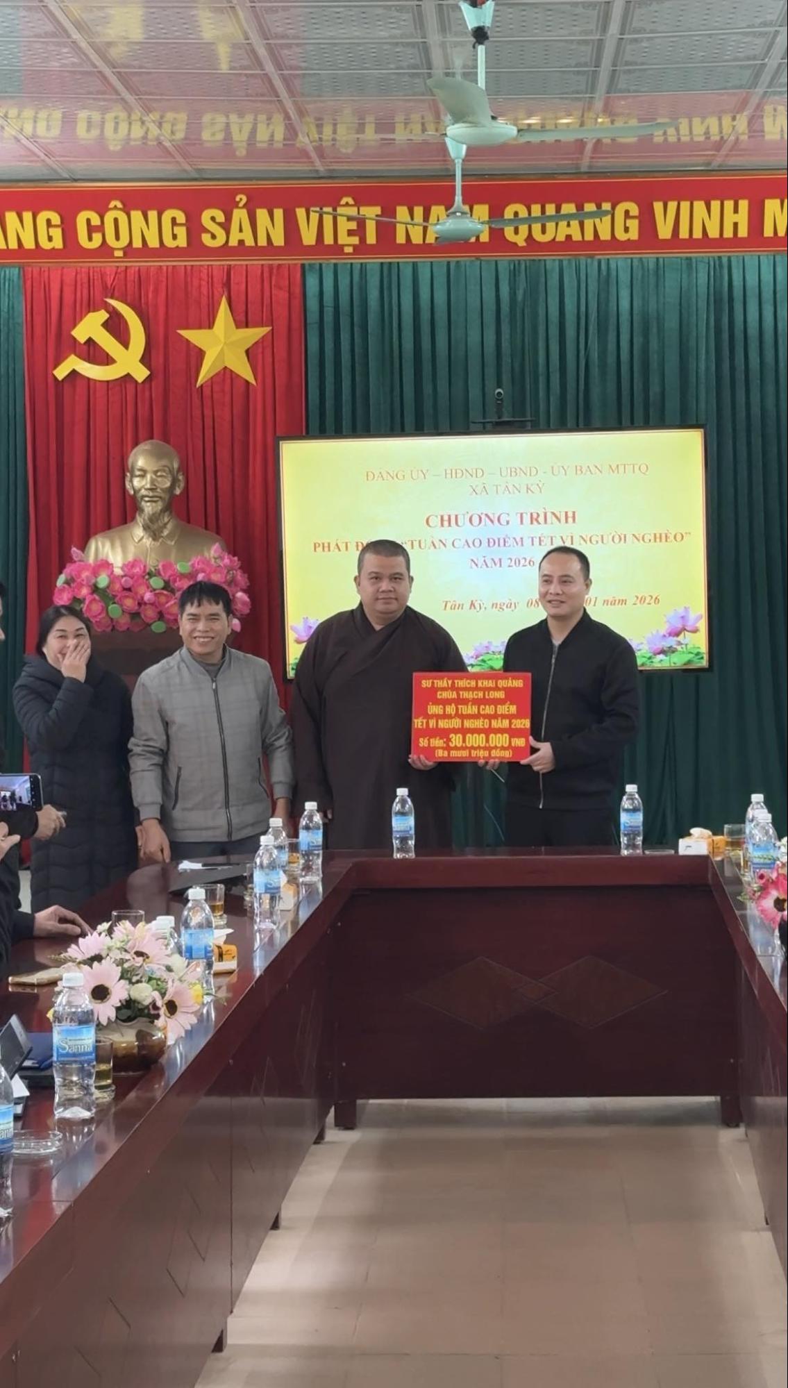 Hành trình gieo sắc xuân và công tác thiện nguyện của sư thầy Thích Khai Quảng