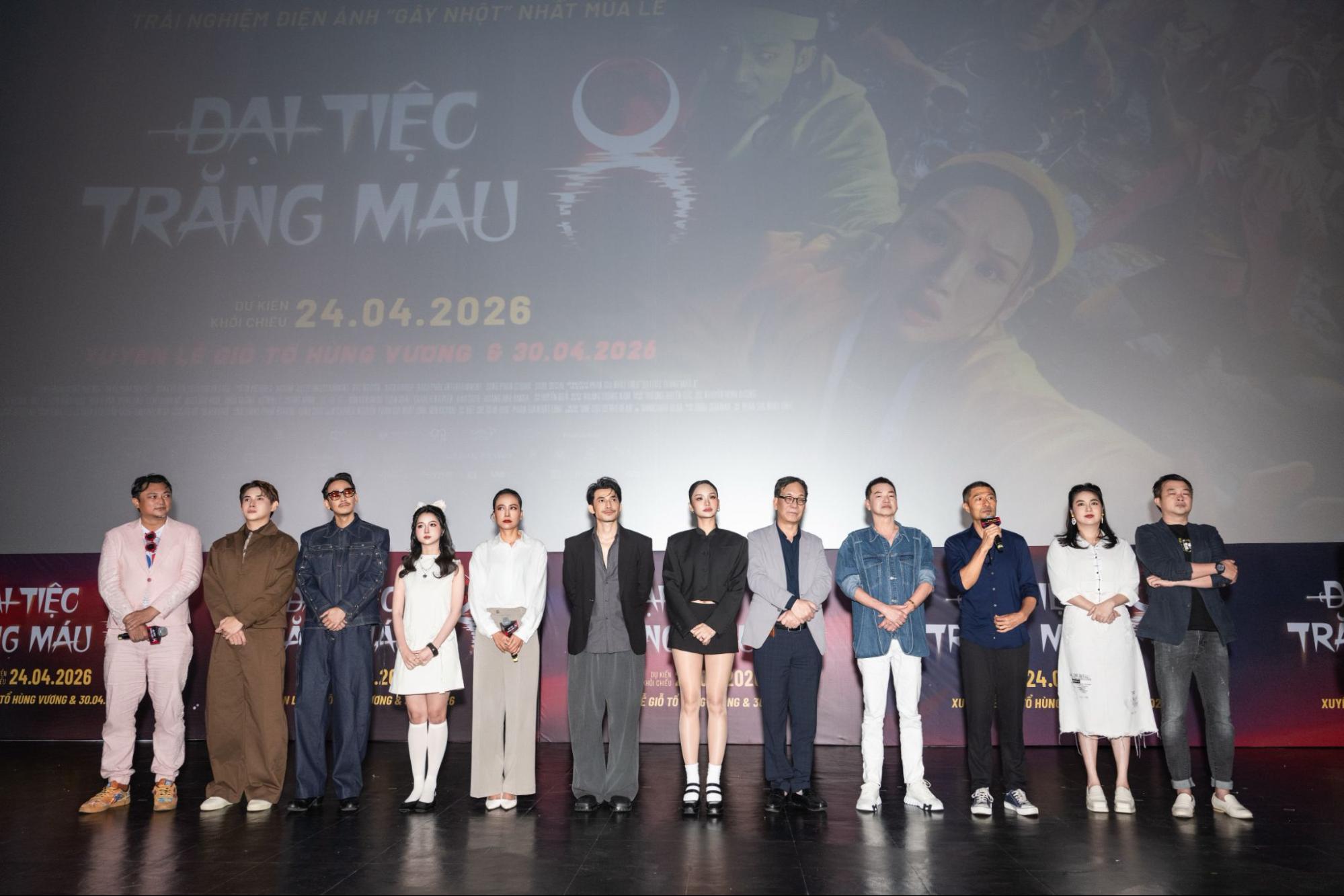 Vân Sơn áp lực sau 20 năm trở lại điện ảnh, đạo diễn "Đại tiệc trăng máu 8" tiết lộ từng gửi lời mời Lý Hải