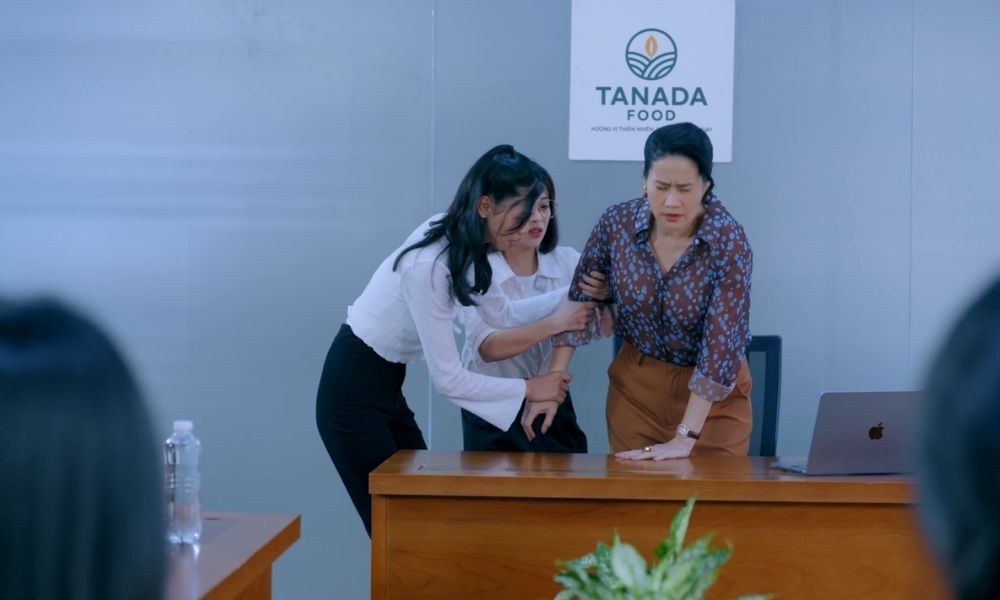 “Người thừa kế không danh phận” gây tranh cãi vì tình tiết kéo dài, nữ chính liên tục rơi vào bi kịch 