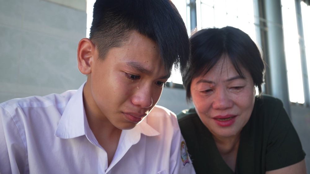 Đại Nghĩa, Nguyễn Đình Vũ xúc động trước người phụ nữ hơn 10 năm cưu mang con trai hàng xóm