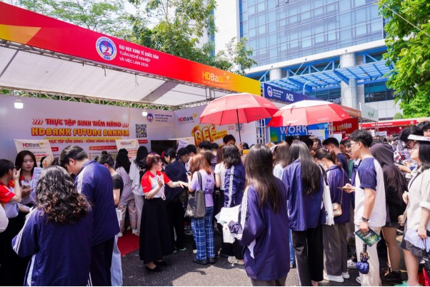 NEU Career Week 2026: Bước chuyển mình trong kỷ nguyên số