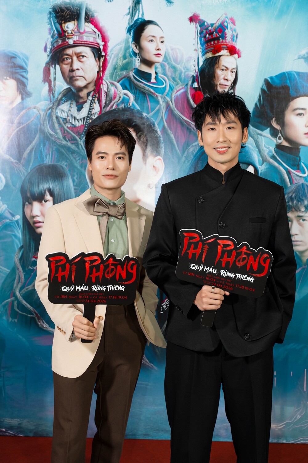 Trường Giang, HIEUTHUHAI, Ngô Kiến Huy, Thiên Ân, Kỳ Duyên, Phương Anh Đào, Tuấn Trần,… đổ bộ thảm đỏ phim Phí Phông