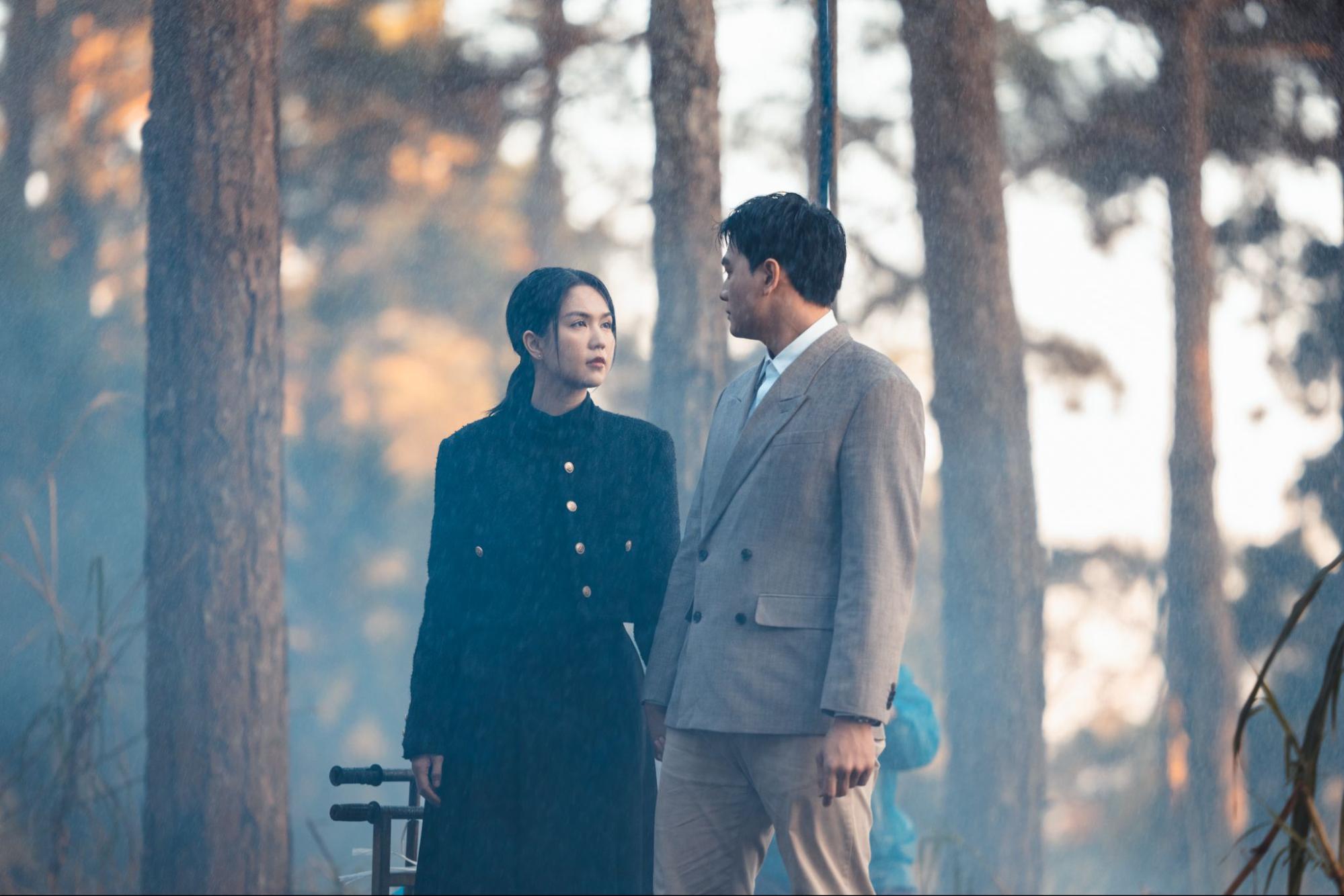 Lê Xuân Tiền - Ngọc Trinh lần đầu nên duyên màn ảnh trong "Thẩm mỹ viện âm phủ"