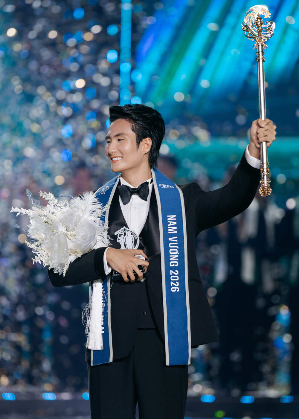 Nguyễn Thu Thảo, Nguyễn Hàn Việt đăng quang Hoa hậu - Nam vương Du lịch Việt Nam 2026